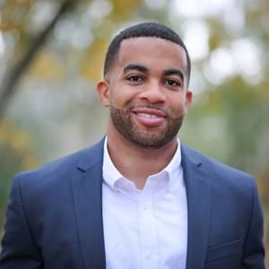 Meet your Posher, Larrell